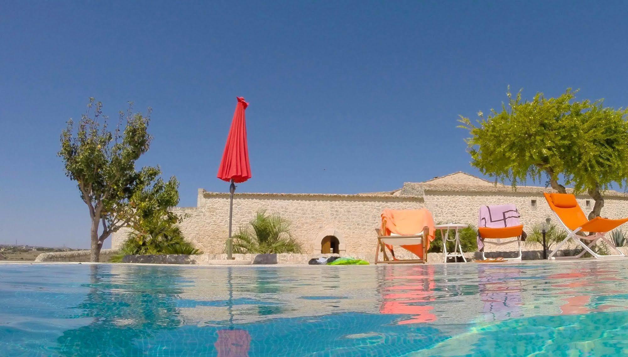 Relais Cimilla B&B Ragusa Exteriör bild